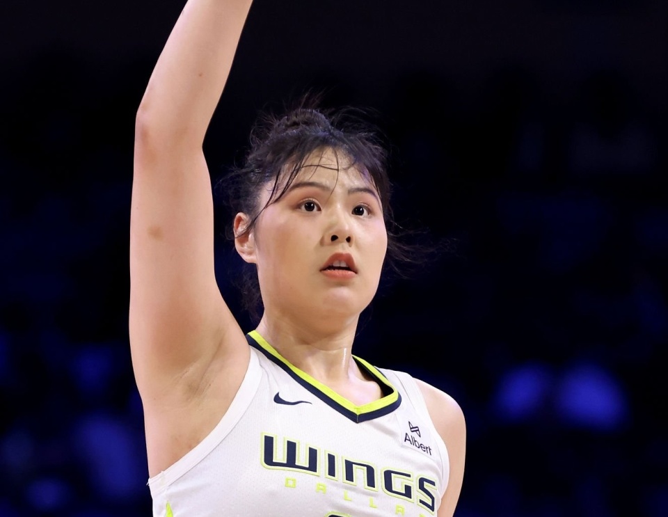 日对阵拉斯, 险胜印第安