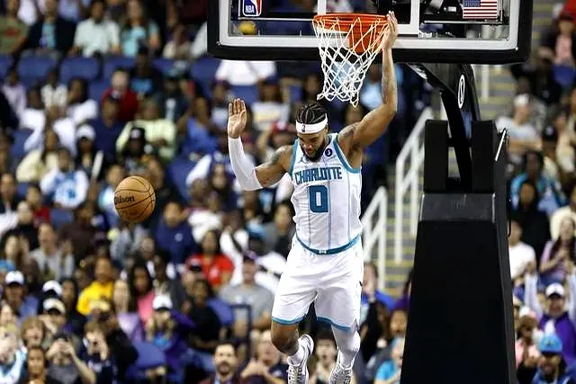 是出人意料 是出人意料